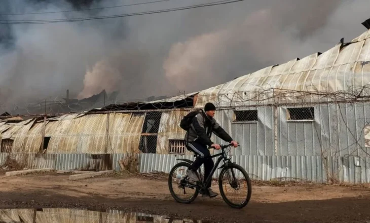 Sulmet e Kievit dhe Moskës sfidojnë armëpushimin e brishtë në Ukrainë