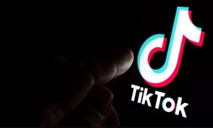 Tik Tok mbyllet brenda javës! Platforma në Shqipëri nuk do të ketë akses për 1 vit