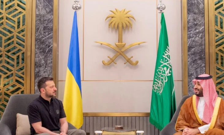 Zelenskyy në Arabinë Saudite për bisedime me princin e kurorës