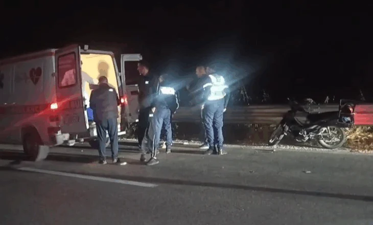 Aksident i rëndë në Lushnjë–Fier/ Motori përplas këmbësorin, i moshuari në gjendje kritike (Emrat)