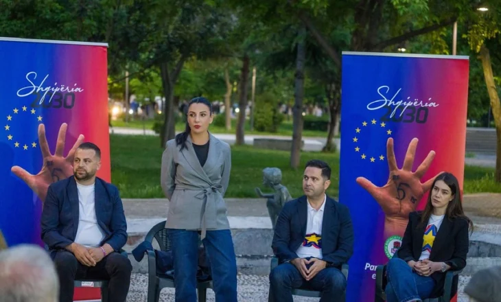 Balluku me kandidatët në Lushnje: Pa asnjë dallim, me të gjithë qytetarët drejt destinacionit final të anëtarësimit në BE