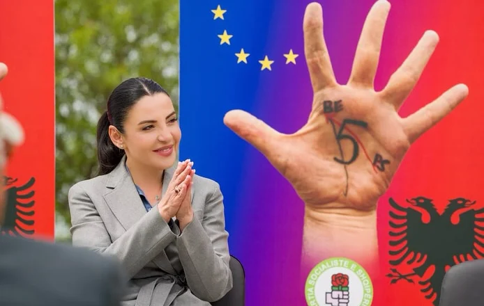 Balluku në Mallakastër: Zona do të ketë më shumë mundësi me rikonstruksionin e rrugës Kthesa e Patosit-Ballsh–Fratar