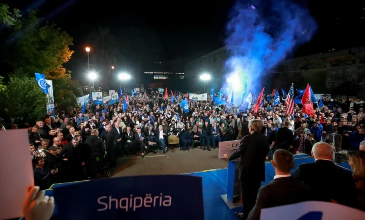 Berisha nga Gjirokastra: Pa arsim nuk ka të ardhme, pagesë minimalisht 1500 euro për mësuesit