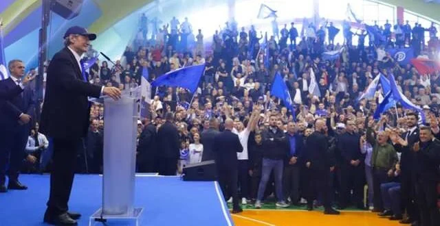 Berisha uron Pashkën nga Dibra: Ngjallja është shpresa, është përjetësia e jetës, e vlerave, e njeriut!