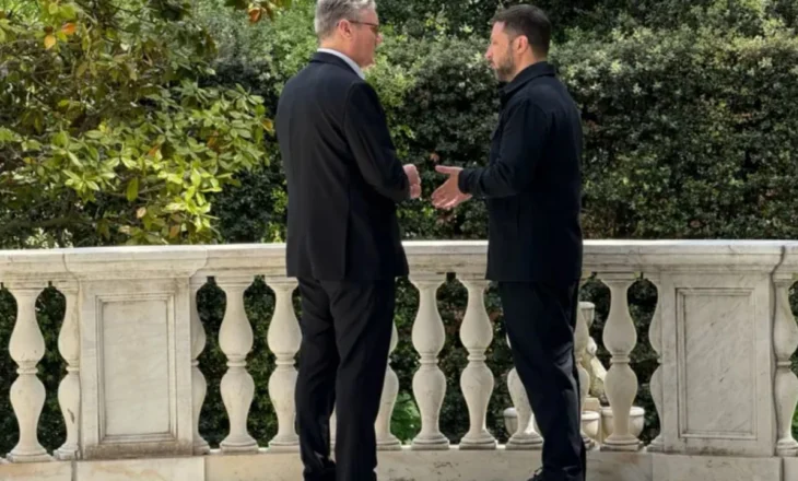 Diplomaci në hije! Zelensky, Starmer dhe Macron bisedojnë për paqen në Ukrainë