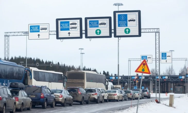 Finlanda mbyll kufirin me Rusinë deri në një njoftim të dytë, thonë autoritetet e Helsinkit