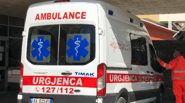 Punonjësi humbi jetën ndërsa po çmontonte skelën, arrestohet drejtuesja teknike e punimeve