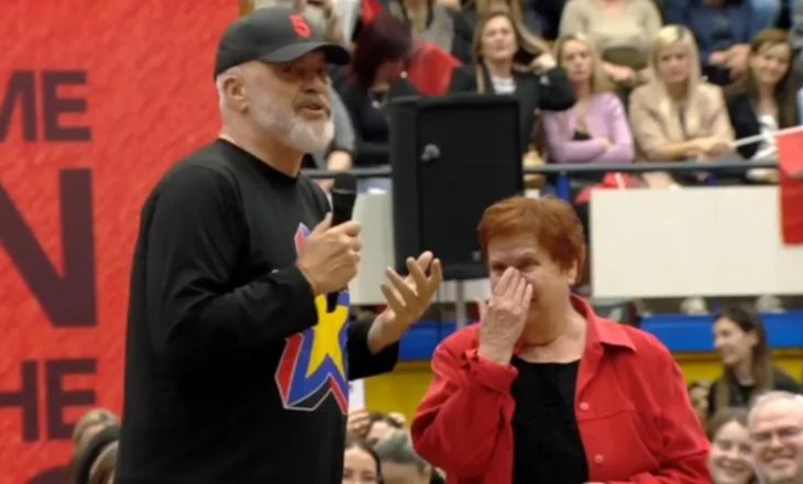 Rama me anëtaren e vjetër të Elbasanit, ajo përlotet: Luli mbante derën hapur të PS-së në kohët më të vështira