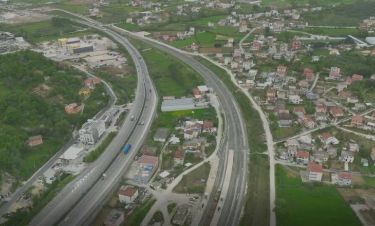 Rikthehet treni pas më shumë se një dekade mungesë, kryhen 90% e punimeve në hekurudhën Tiranë-Rinas-Durrës