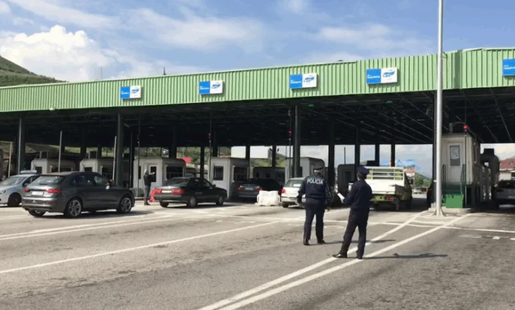 Tentuan të hynin në Shqipëri me drogë më vete, arrestohen dy shtetas turq në Morinë