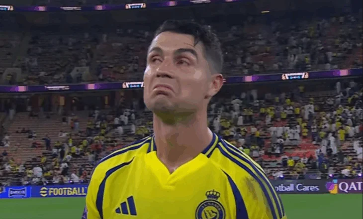 VIDEO/ Ronaldo flet me vete pas eleminimit nga Kavasaki, pamjet trishtuese të 40-vjeçarit