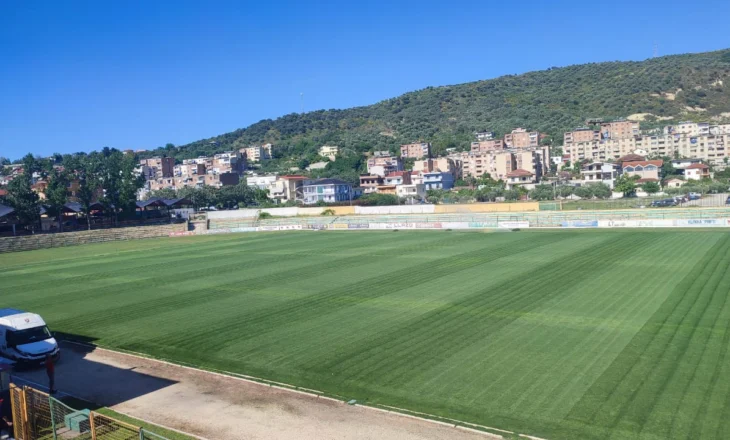11 ditë nga Euro U-17 “Shqipëri 2025”, punimet në fushën e stadiumit “Roza Haxhiu” drejt përfundimit