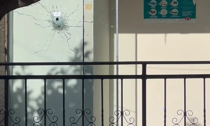29-vjeçari në Durrës u qëllua me breshëri plumbash nga persona të maskuar