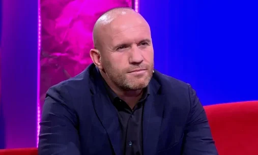 “4 ditë pa bukë, më rrahën…”/ Boksieri Gjetan Keta: Policia kufitare greke na qëlloi me armë