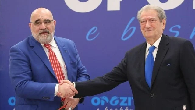 A ia vlejtën paratë që dhatë për Chris LaCivita? Ja çfarë thotë Berisha për drejtuesin e fushatës së tij