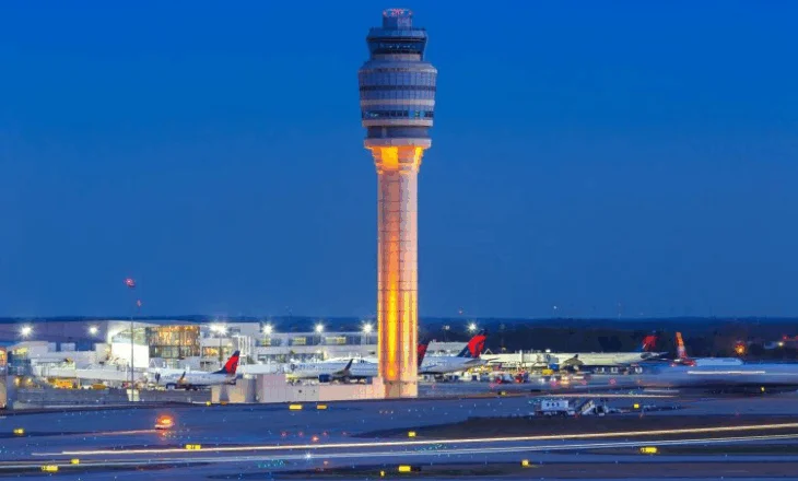 Aeroportet më të ngarkuara në botë, do befasoheni me numrin 1 të listës!