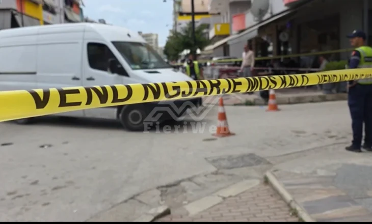 Aksident i rëndë në Fier, i moshuari përplaset për vdekje nga makina te “Zogu i Zi”