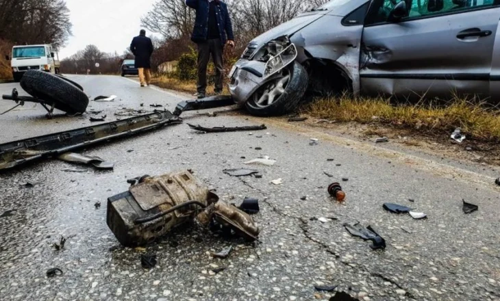 Aksident i rëndë në Sarandë, ndërron jetë polici, plagosen 2 persona të tjerë