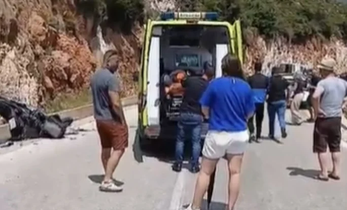 Aksident tragjik në aksin Himarë–Borsh, humb jetën pasagjerja në motomjet