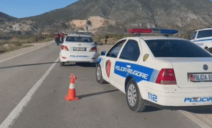 Aksidenti i rëndë në Elbasan, përplasen tre oficerë policie