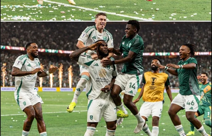 Al Ahli fiton Champions League në Azi! Festë e madhe për Kessie, Mahrez, Firmino & Co (video)