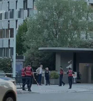 Alarm për bomb në qendër të Tiranës, policia rrethon zonën