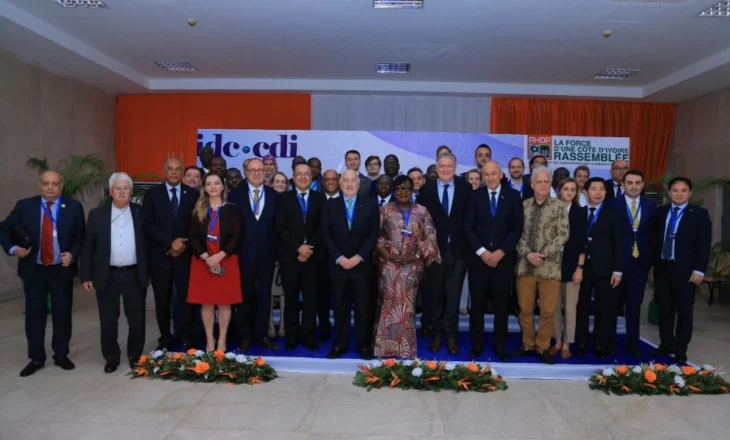 Albana Vokshi në asamblenë e IDC-CDI: Në farsën e 11 Majit, demokracia u rrëzua nga krimi dhe dhuna. Shqipëria tashmë është në duart e një partie shtet