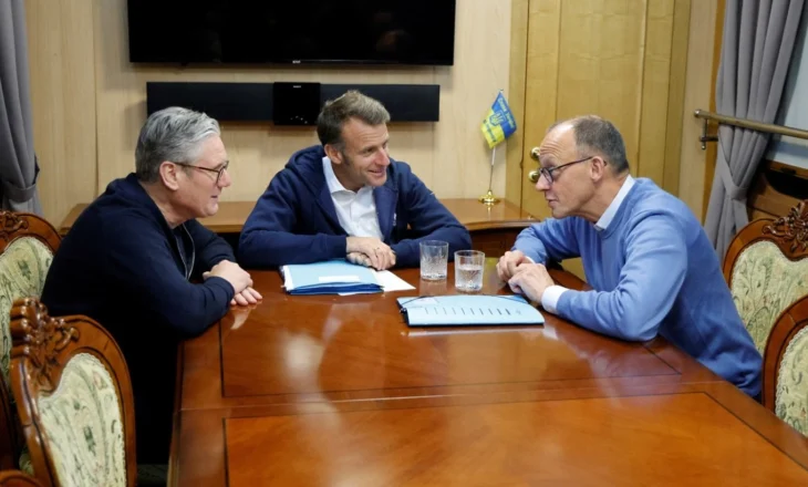 “Aleanca e Vullnetit”/ Diplomacia Evropiane në Kiev, Macron, Merz, Starmer dhe Tusk diskutojnë për paqen në Ukrainë