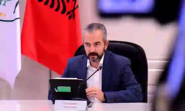 Ankesat e PD për shpërndarjen e zarfeve në Greqi, Celibashi letër kompanisë postare