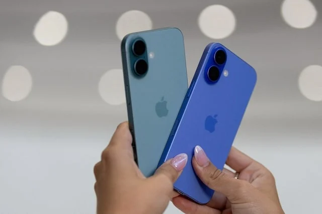 Apple po konsideron rritjen e çmimeve të iPhone