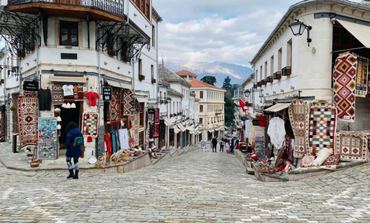 Artizanati i Gjirokastrës,thesari që mbetet gjallë në zemër të qytetit të vjetër