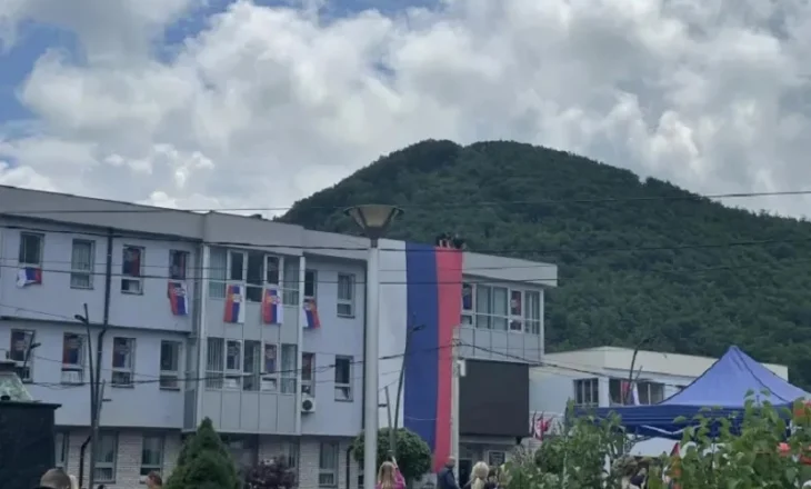 Autoritetet e Kosovës rimarrin një objekt publik në Leposaviq nga kompania serbe