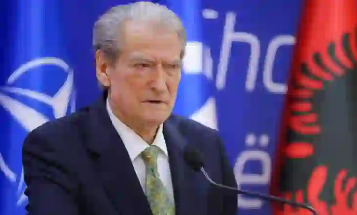 “Bandat punuan për 28 deputetë”, Berisha flet me emra: Takimet organizoheshin tek shtëpia e Dakos në ‘Bllok’