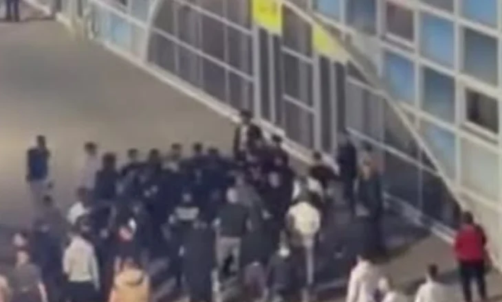 Bashkëshortja e Luçiano Boçit reagon për dh*nën ndaj djalit të saj në miting: Skemë banditeske