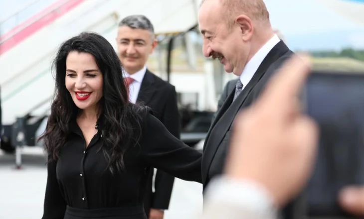 Belinda Balluku pret në Rinas Presidentin e Azerbajxhanit, Ilham Aliyev