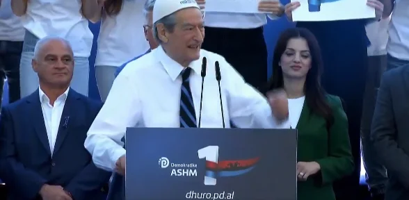 Berisha akuzon Ramën në Mirditë se “me 11 maj do futet në rreth të kuq”
