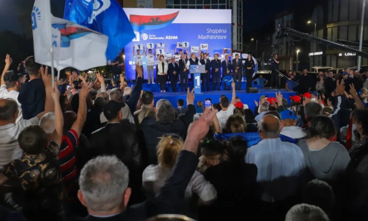 Berisha: Edhe 300-400 mijë emigrantë po vërshojnë të vijnë të votojnë, ta përcjellim Edi Ramën në banesën e turpit të historisë