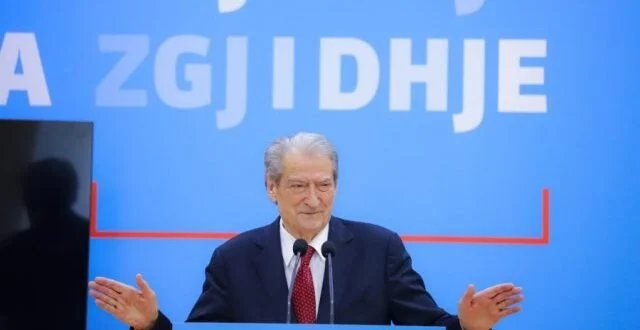 Berisha: Lulzim Basha nuk vrapoi pas denoncimit të farsës elektorale, por vrapoi pas karriges së tij!