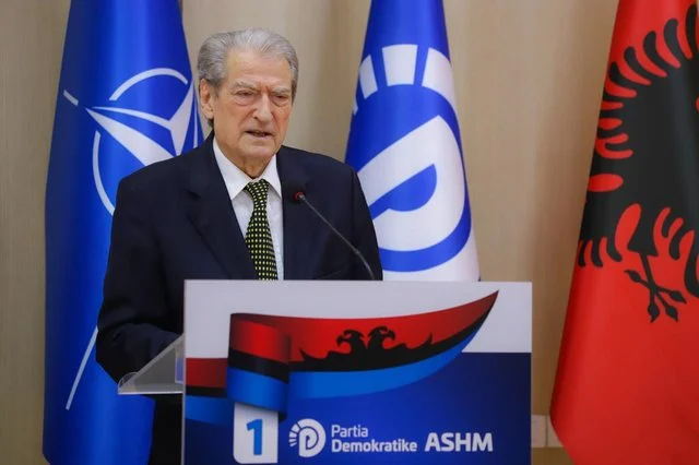 Berisha: Në Bruksel prezantova vjedhjen e madhe të votës së shqiptarëve