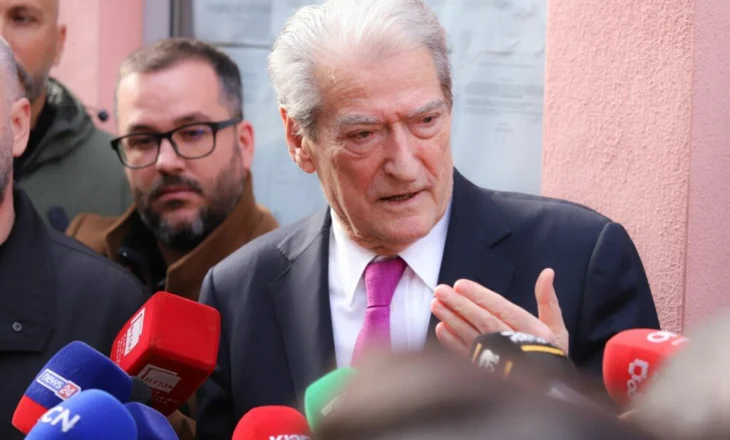 Berisha në SPAK për masën“detyrim paraqitje”: Ja mesazhi që i lashë Dumanit