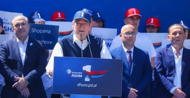 Berisha paralajmëron policinë: Mos prekni banorët e Hotolishtit! Zbatoni ligjin dhe jo urdhërat e kriminelëve!