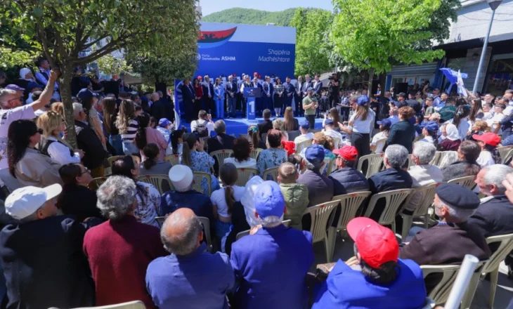 Berisha: Sueli ia bëri për spital shoferin dhe Tao burreci e qepi gojën si ushtar! Më 12 maj do të shpallen terroristë