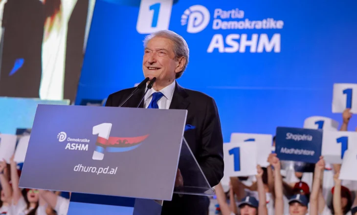 Berisha thirrje të rinjve: Më 11 maj, vota është edhe për dinjitetin tuaj!