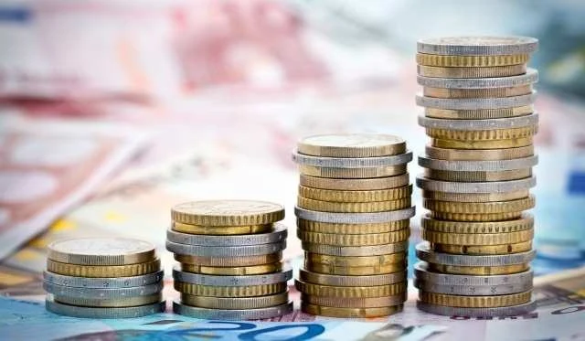 BIRN: Miliardat që mungojnë te rritja ekonomike