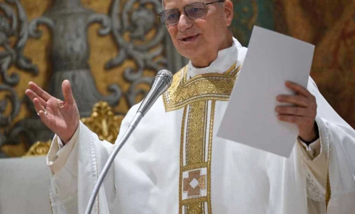 Ceremonia e Papa Leone XIV/ Nisen drejt Vatikanit krerët e komuniteteve fetare të Shqipërisë