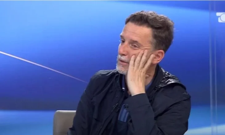 Çfarë ndodhi? Erion Braçe shpërthen në lot në studio, ja arsyeja