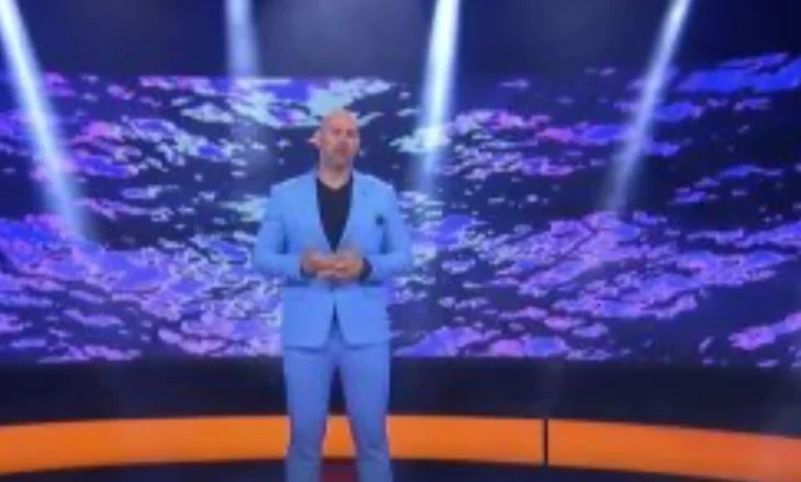 DEMOKRACIA nga Florian Binaj