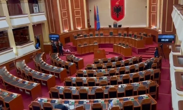 Deputetët rikthehen në Kuvend, të enjten seanca plenare