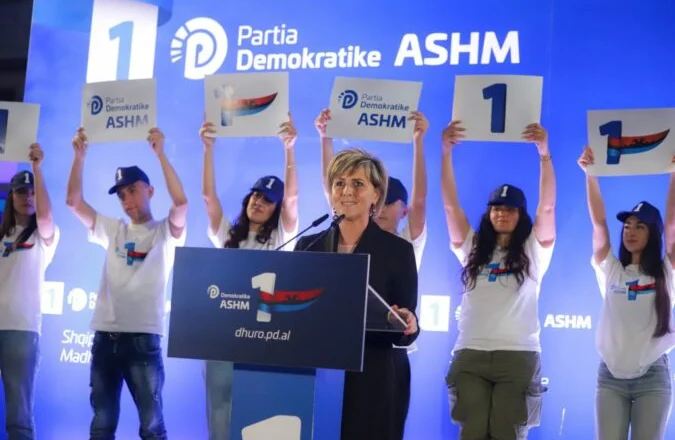 Deputetja e Forza Italia, Erica Mazzeti: Votoni për Berishën, vetëm ai si kryeministër e çon Shqipërinë në Europë