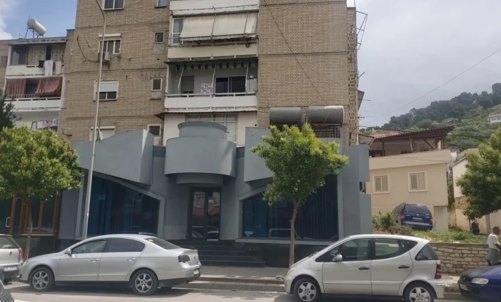 DETAJE/ Shpërthimi me lëndë plasëse në Berat, dyshohet paralajmërim për të birin e pronarit